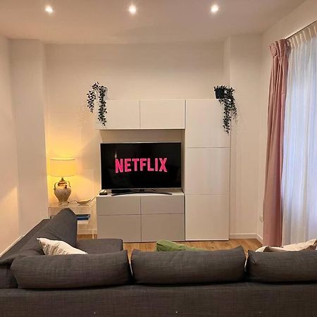 La Casa Di Lillidu - Napoli Most Exclusive Area Apartman Kültér fotó